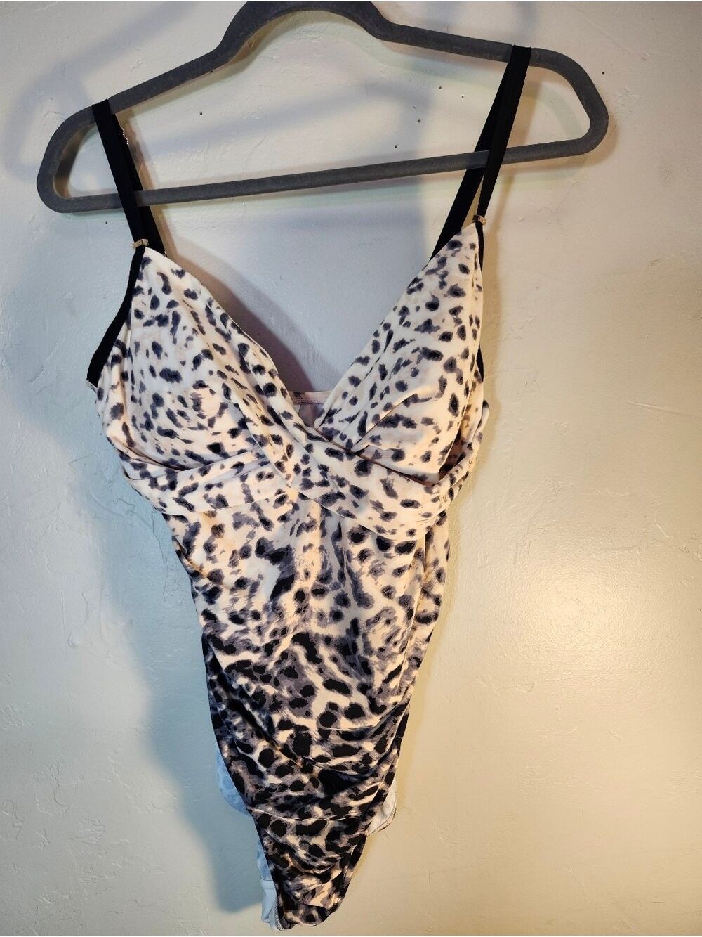 Calvin Klein Neutral Leopard-Print One-Piece Swimsuit - Picture 1 of 7